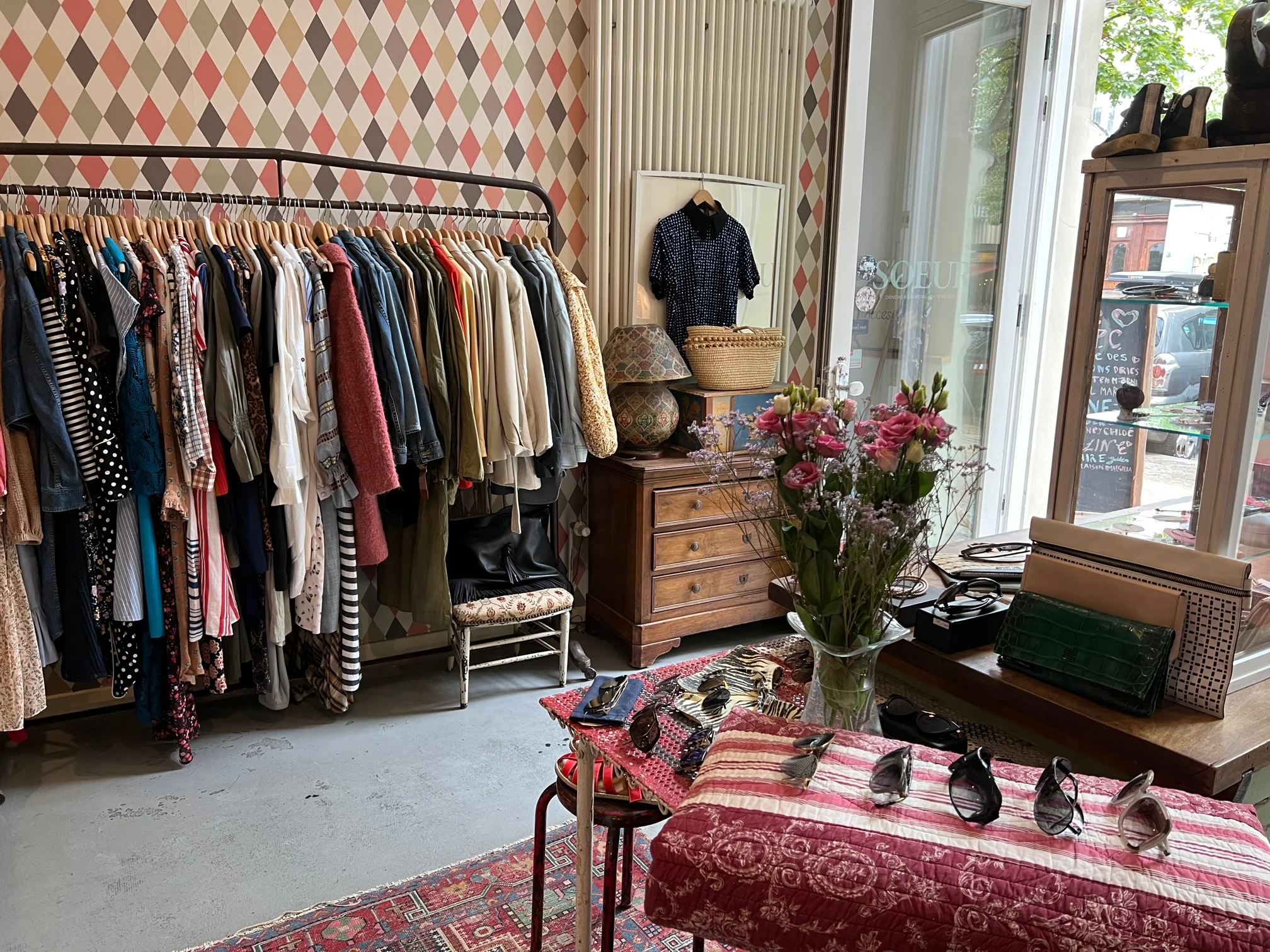 Kleidung Verkaufsladen -Kleidung Verkaufsladen img 2725